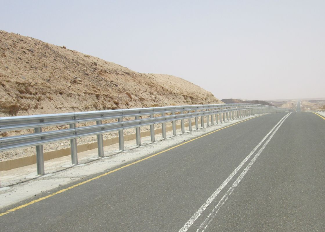 Cold Rolled Highway Guardrail Systems Prevent Motorcycle / Cars Crossing Road