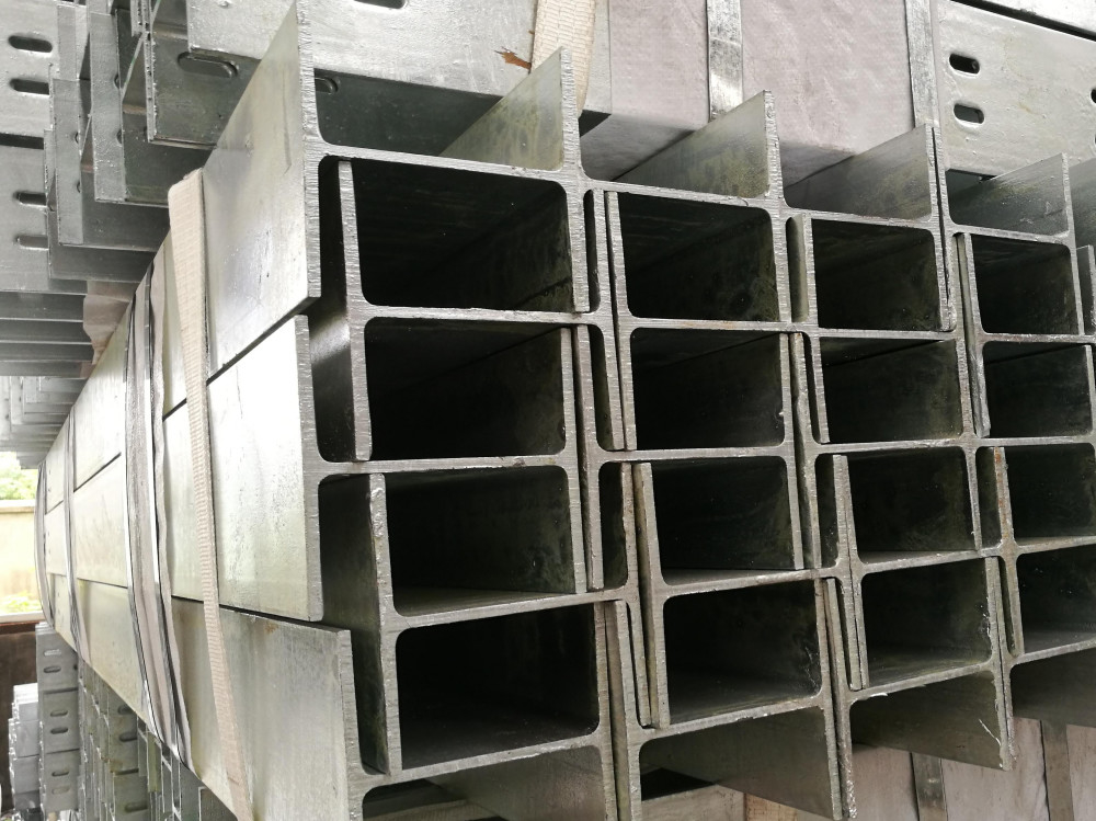 Galvanized H Piles /Post ASTM A572/992/GR50 For Highway Guardrails